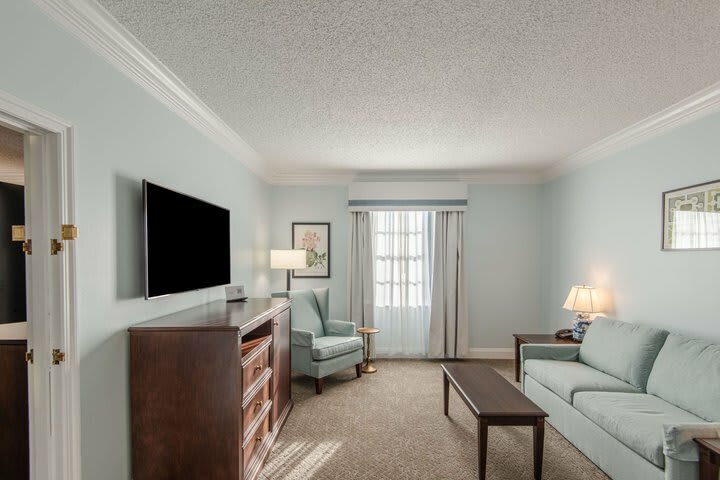 Hotel Founders Inn And Spa
