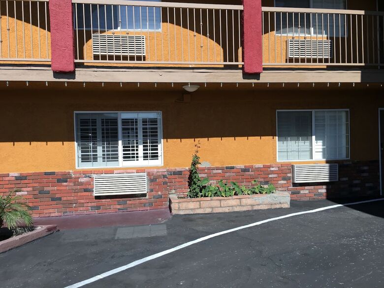 Hyde Park Motel