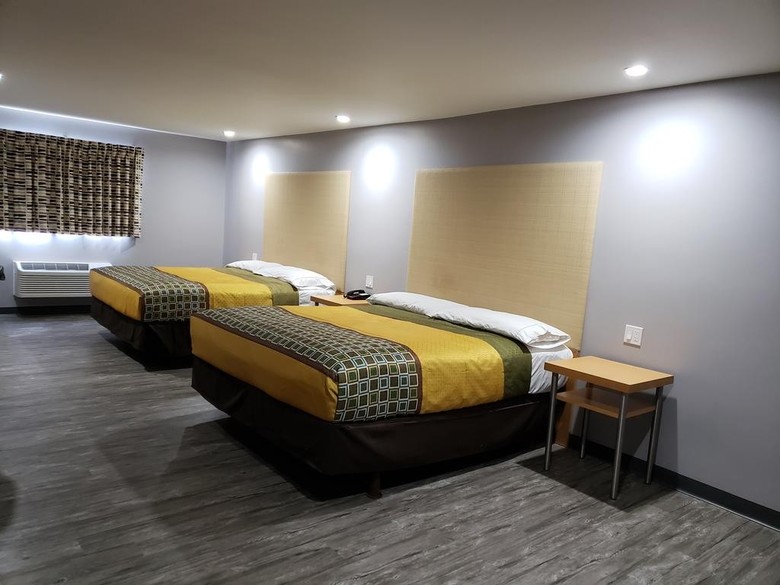 Motel Regal Inn