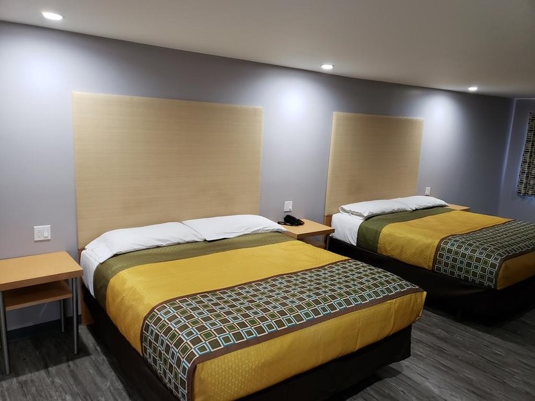 Motel Regal Inn