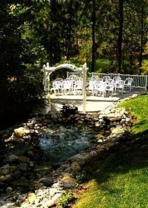River Cove Elegant Waterfront Bed & Breakfast