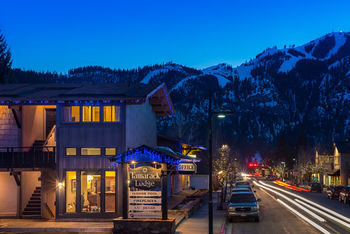 Hotel Tamarack Lodge