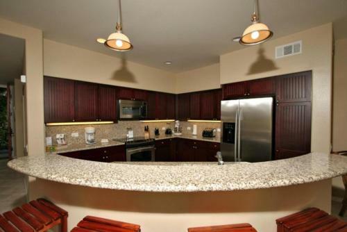 Fairway Villas D6