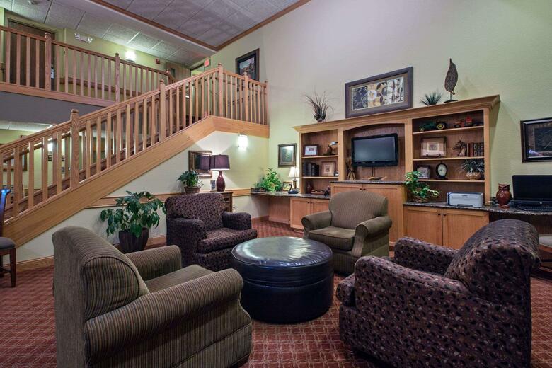 Hotel Americinn Lodge & Suites Newton