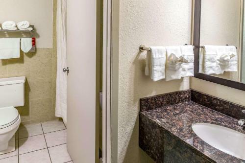 Hotel Econo Lodge Inn & Suites Newton