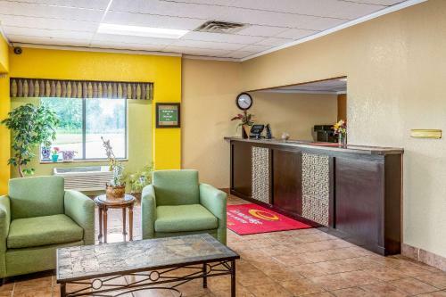 Hotel Econo Lodge Inn & Suites Newton