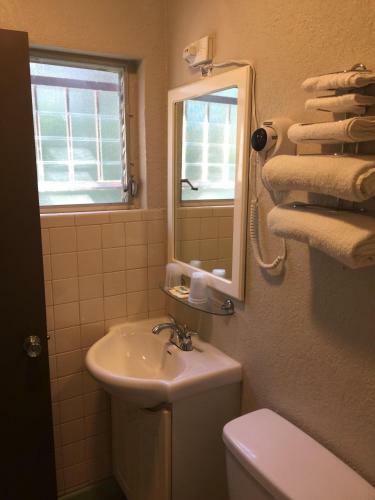 Campbell Motel