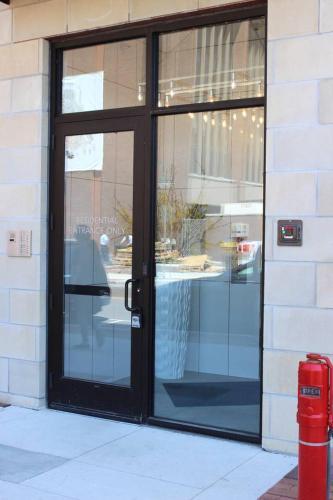 Apartamento Park 401: New Luxury Condo Right Downtown Tc