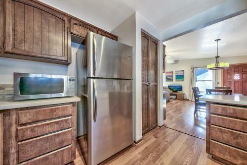 Donner Trail Home 14317