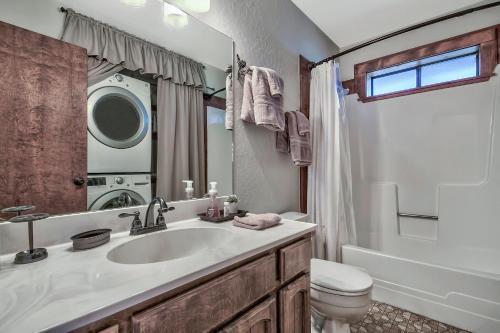 Donner Trail Home 14317