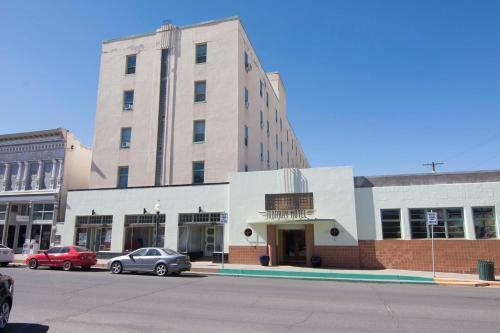 The Murray Hotel