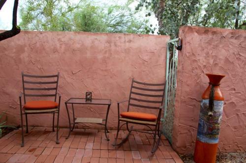 Azure Gate Bed And Breakfast