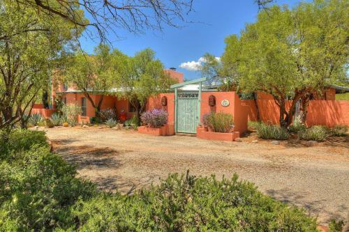 Azure Gate Bed And Breakfast