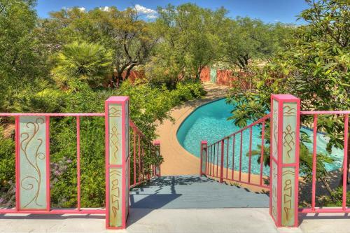 Azure Gate Bed And Breakfast