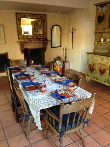 Azure Gate Bed And Breakfast