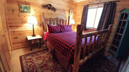 River Chant Lodge