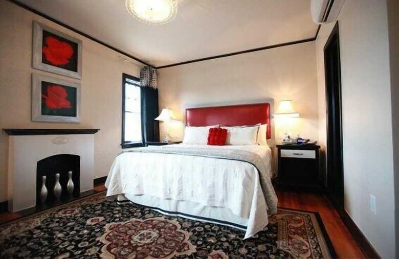 The Campbell Hotel