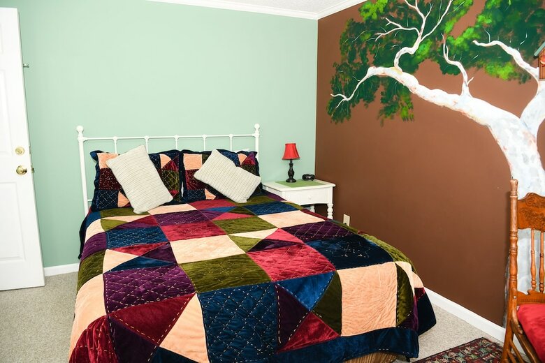 Bed & Breakfast Clay Corner Inn