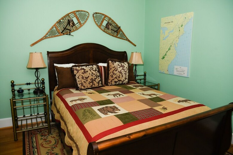 Bed & Breakfast Clay Corner Inn