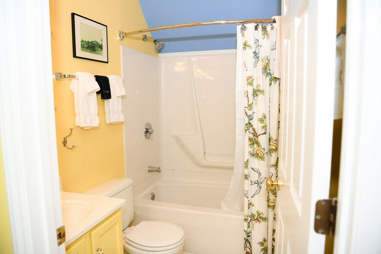 Bed & Breakfast Clay Corner Inn