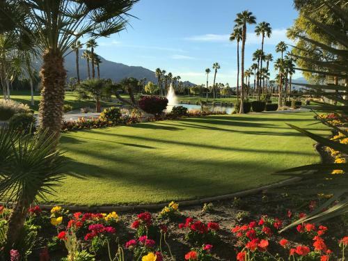 Villa Desert Princess Country Club