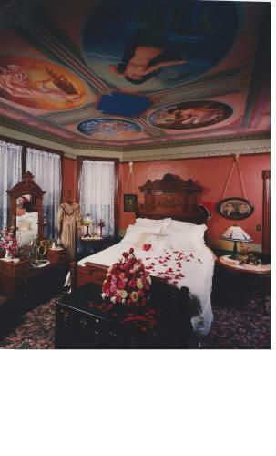 Geiger Victorian Bed And Breakfast