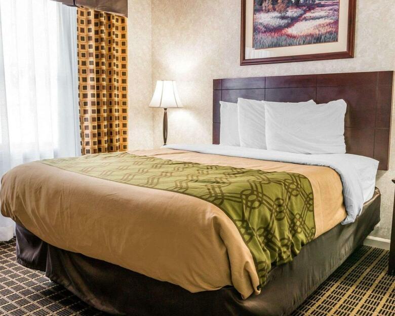 Hotel Econo Lodge Inn & Suites