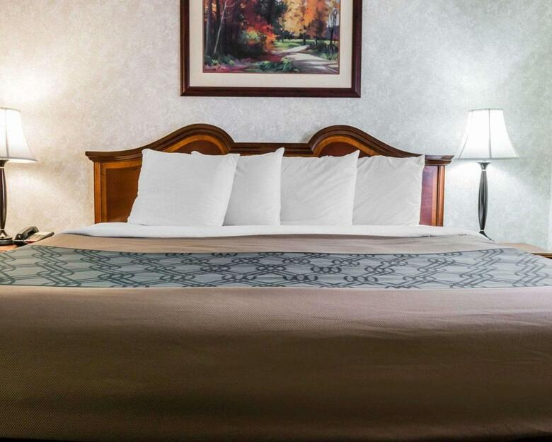 Hotel Econo Lodge Inn & Suites