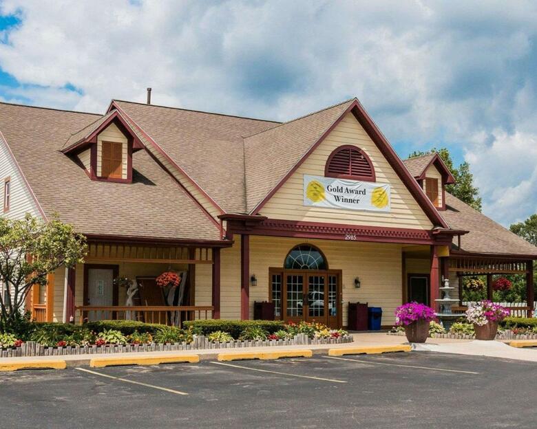 Hotel Econo Lodge Inn & Suites