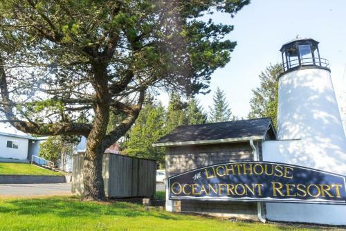 Hotel Lighthouse Oceanfront Resort