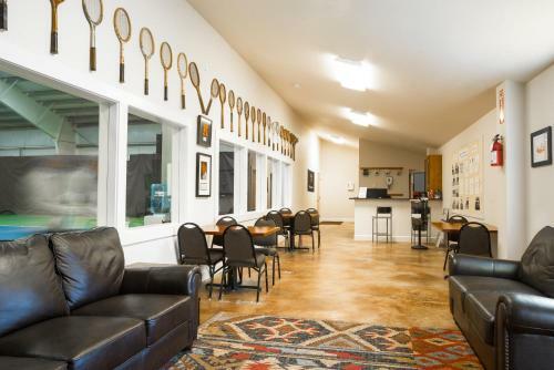 Hotel Lighthouse Oceanfront Resort