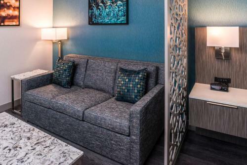 Best Western Plus Temecula Wine Country Hotel & Suites