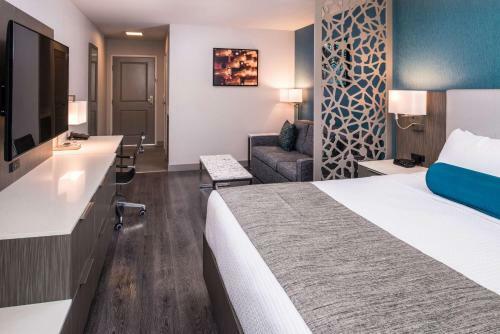 Best Western Plus Temecula Wine Country Hotel & Suites