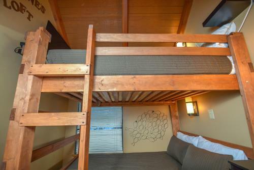 Loft Of Luxury Two-bedroom Holiday Home