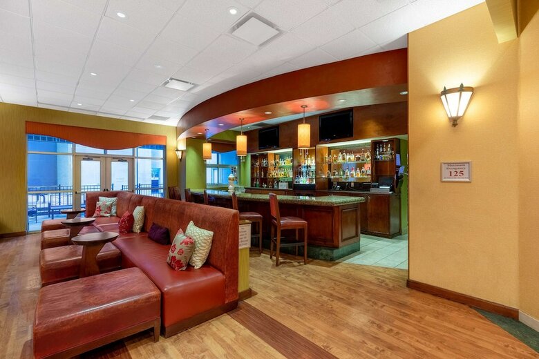 Hotel Wyndham Grand Oklahoma City Downtown