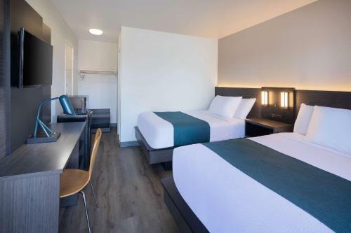 Motel 6 Woodland - Sacramento Area