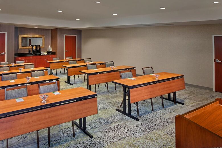 Hotel Courtyard By Marriott Stuart