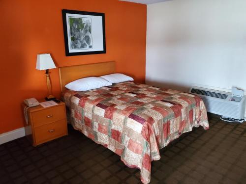 Motel Red Carpet Inn Emporia