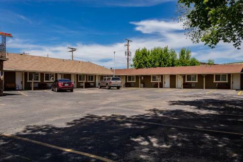 Hotel Elk Run Inn
