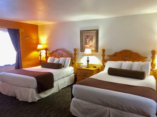 Hotel Shasta Inn