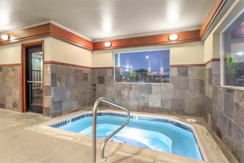 Hotel Best Western Plus Lincoln Inn & Suites