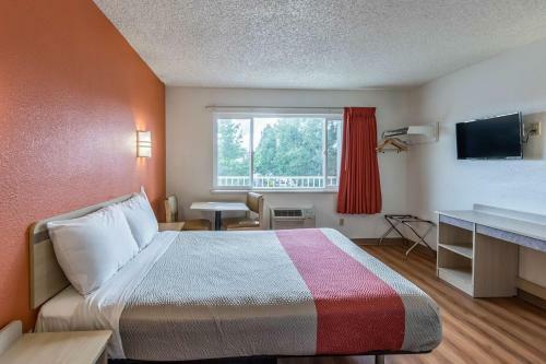 Motel 6 Beaverton