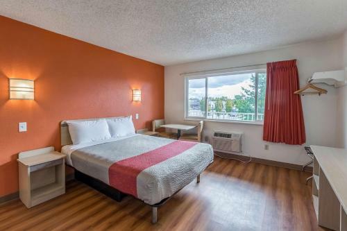 Motel 6 Beaverton