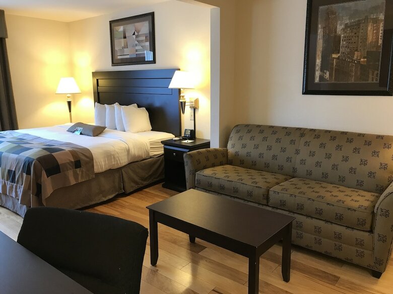 Hotel Wingate By Wyndham Lagrange