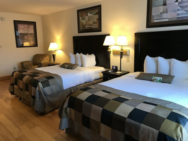 Hotel Wingate By Wyndham Lagrange