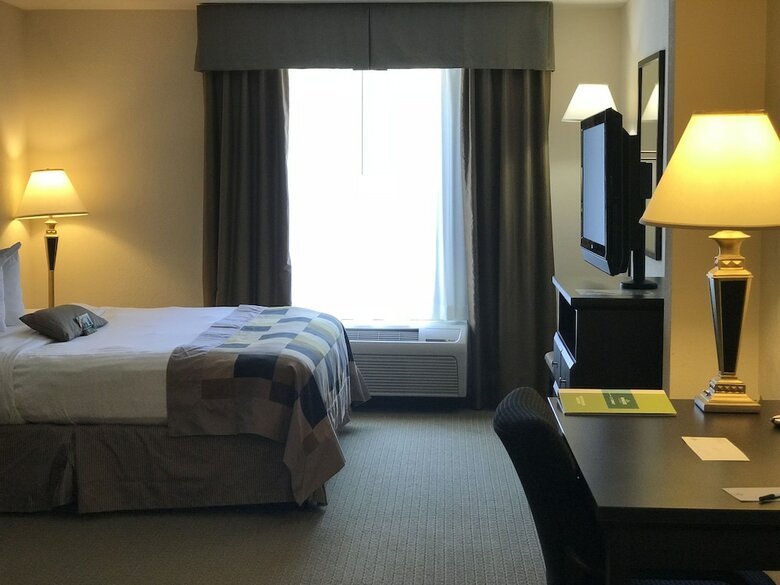 Hotel Wingate By Wyndham Lagrange