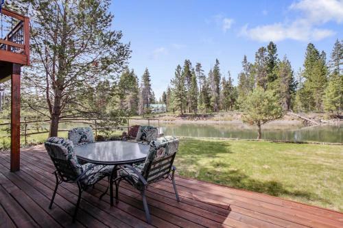 Big River Hideaway Three-bedroom Home