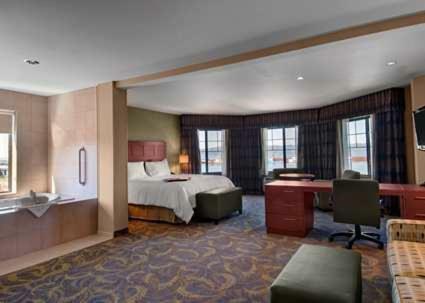 Hotel Hampton Inn & Suites Astoria