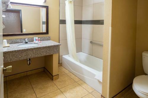 Motel Econo Lodge Inn & Suites Fallbrook Downtown