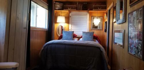 Hostal Rainbow Inn Bed And Breakfast
